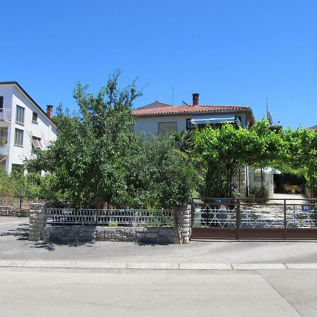 Vintage Rooms & Apartments Porec Luaran gambar
